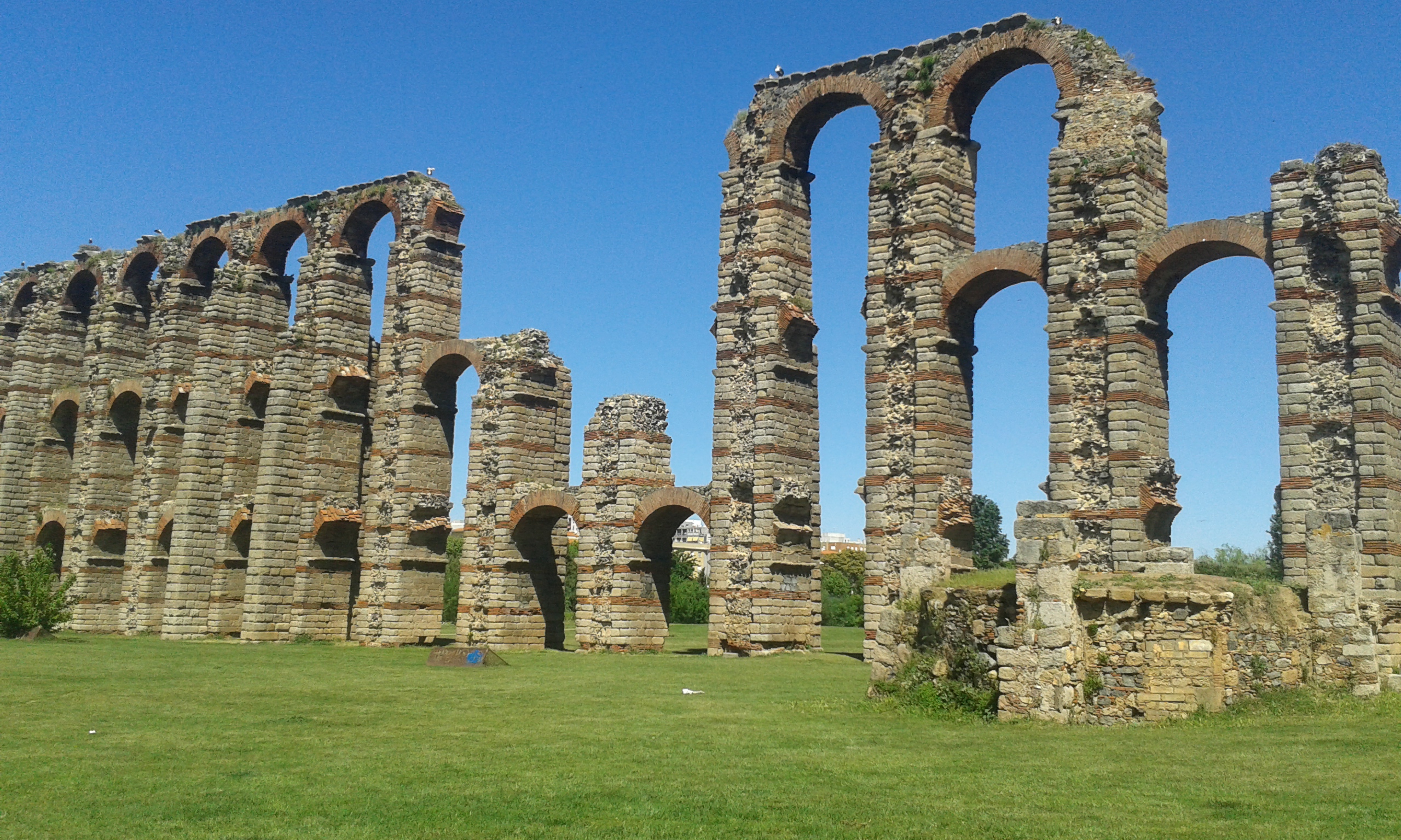 9. ACUEDUCTO MILAGROS 20140503_161806