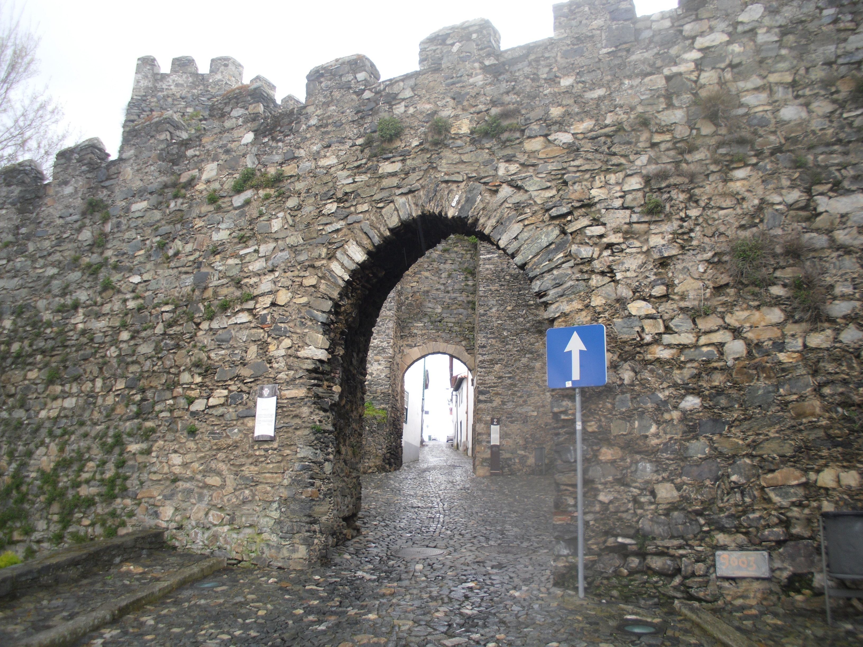 39. MURALLA CIUDADELA BRAGANZA SAM_9896