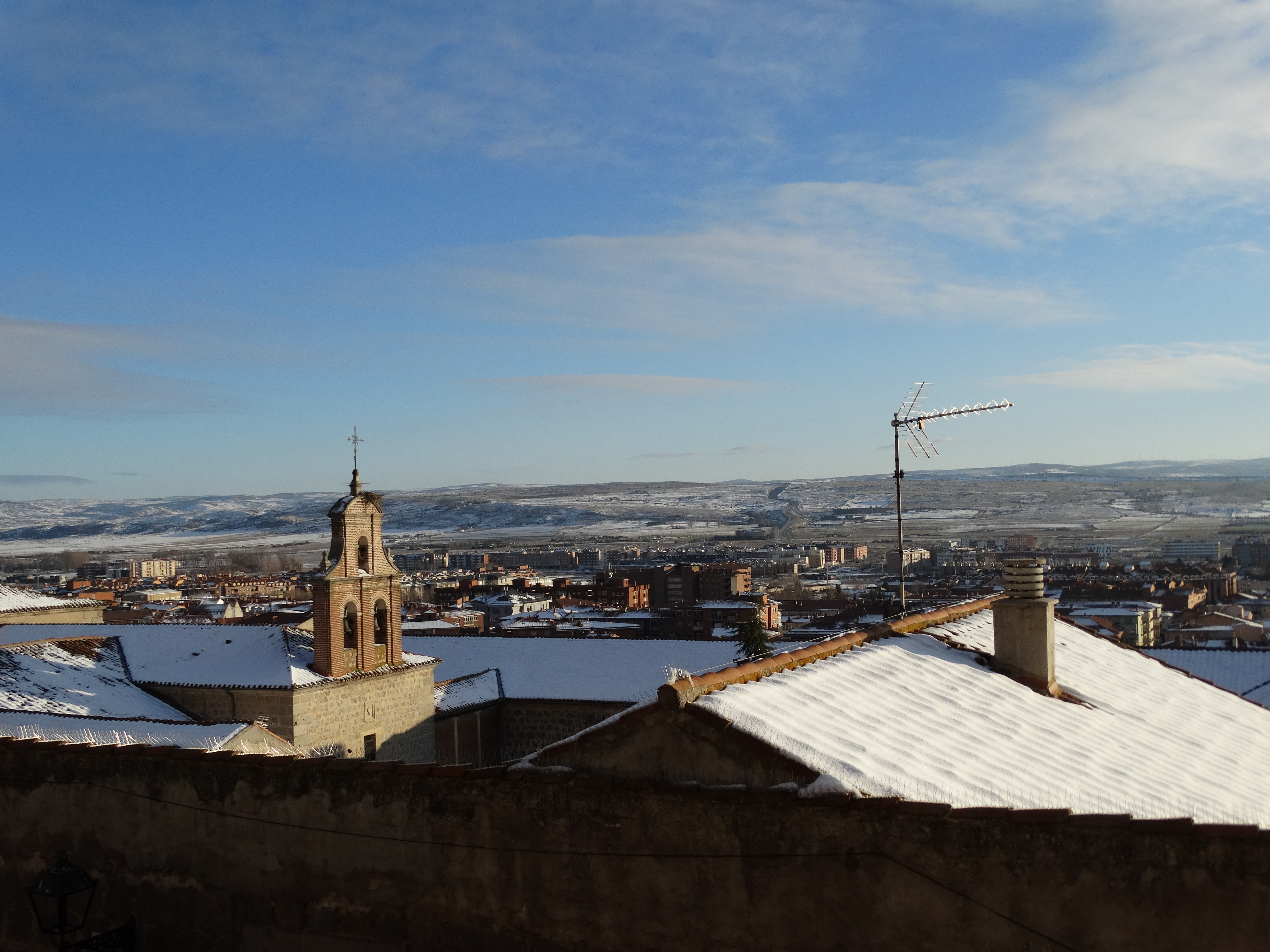 Campanario y patio interior del convento de Nuestra señora de Gracia
