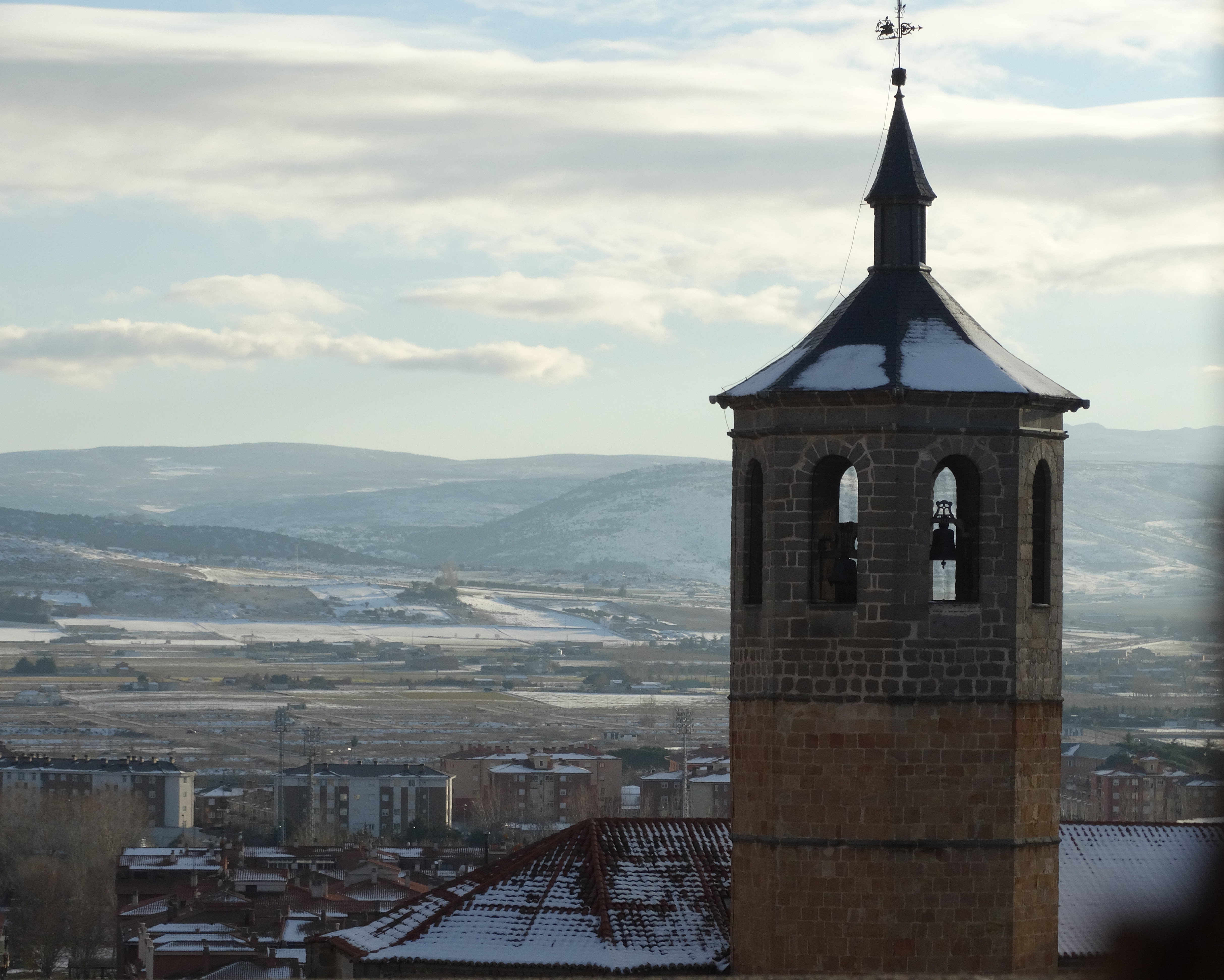 Campanario octogonal del la iglesia de Santiago