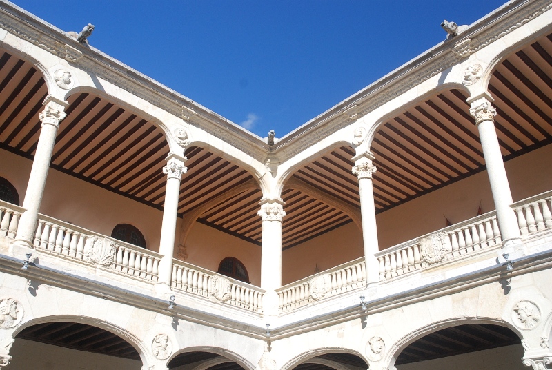 Patio del Palacio Real de Valladolid