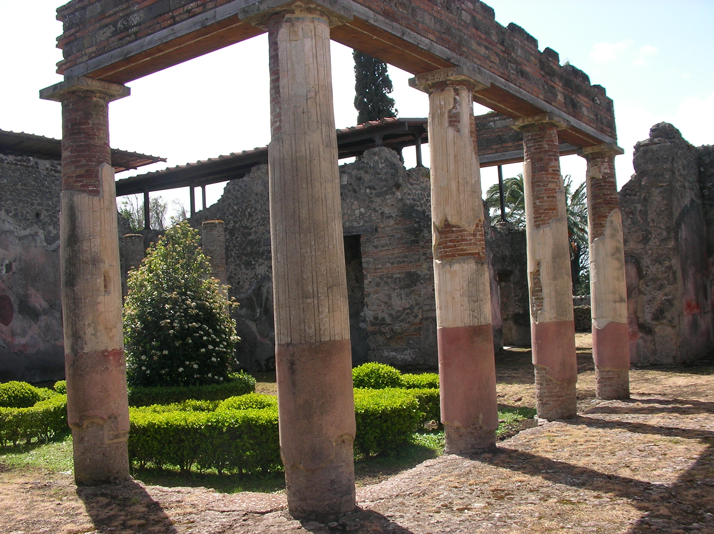 68. CASA DIOMEDES POMPEYA SANY0358