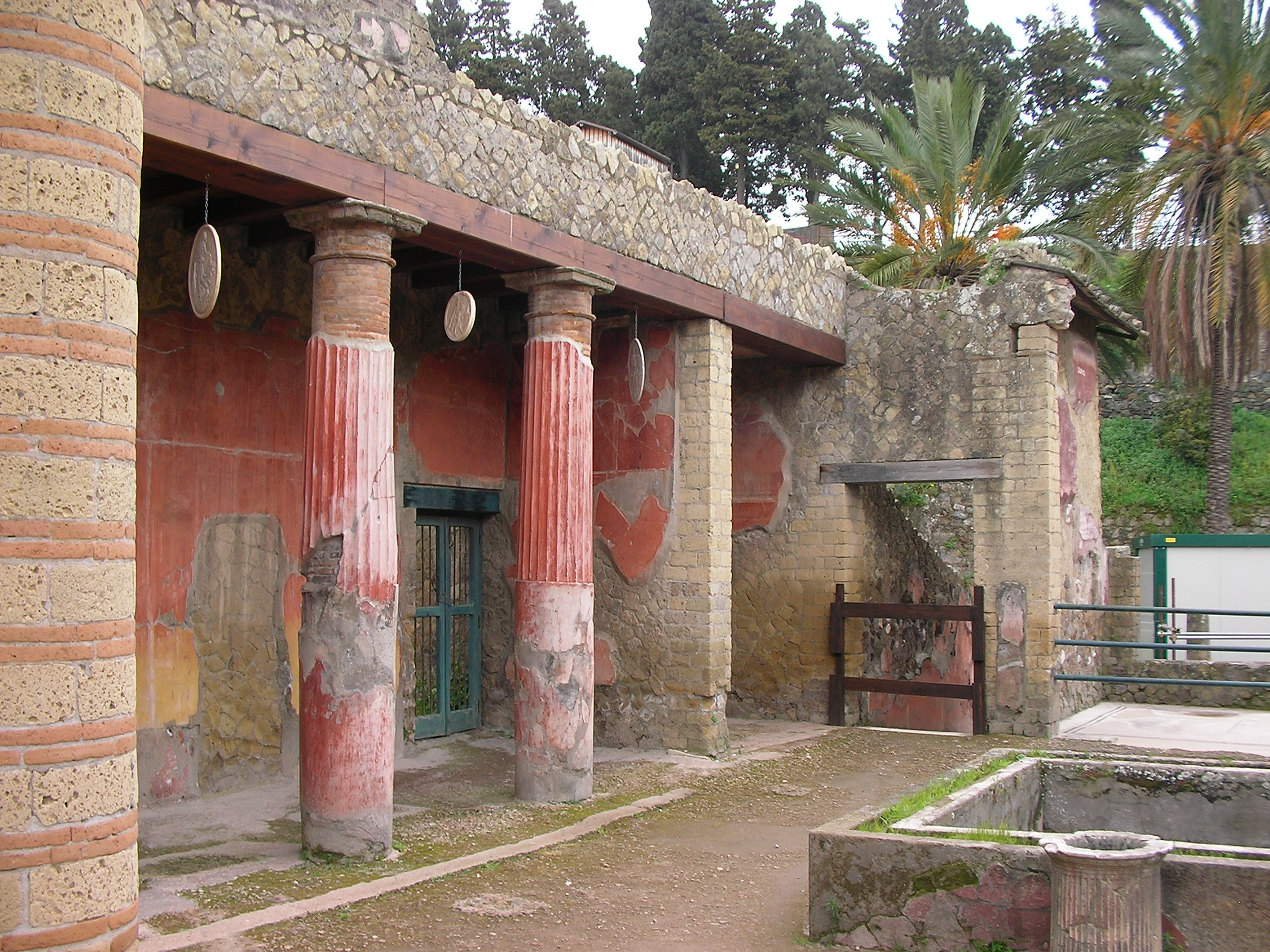 59. CASA TELEFO HERCULANO SANY0461