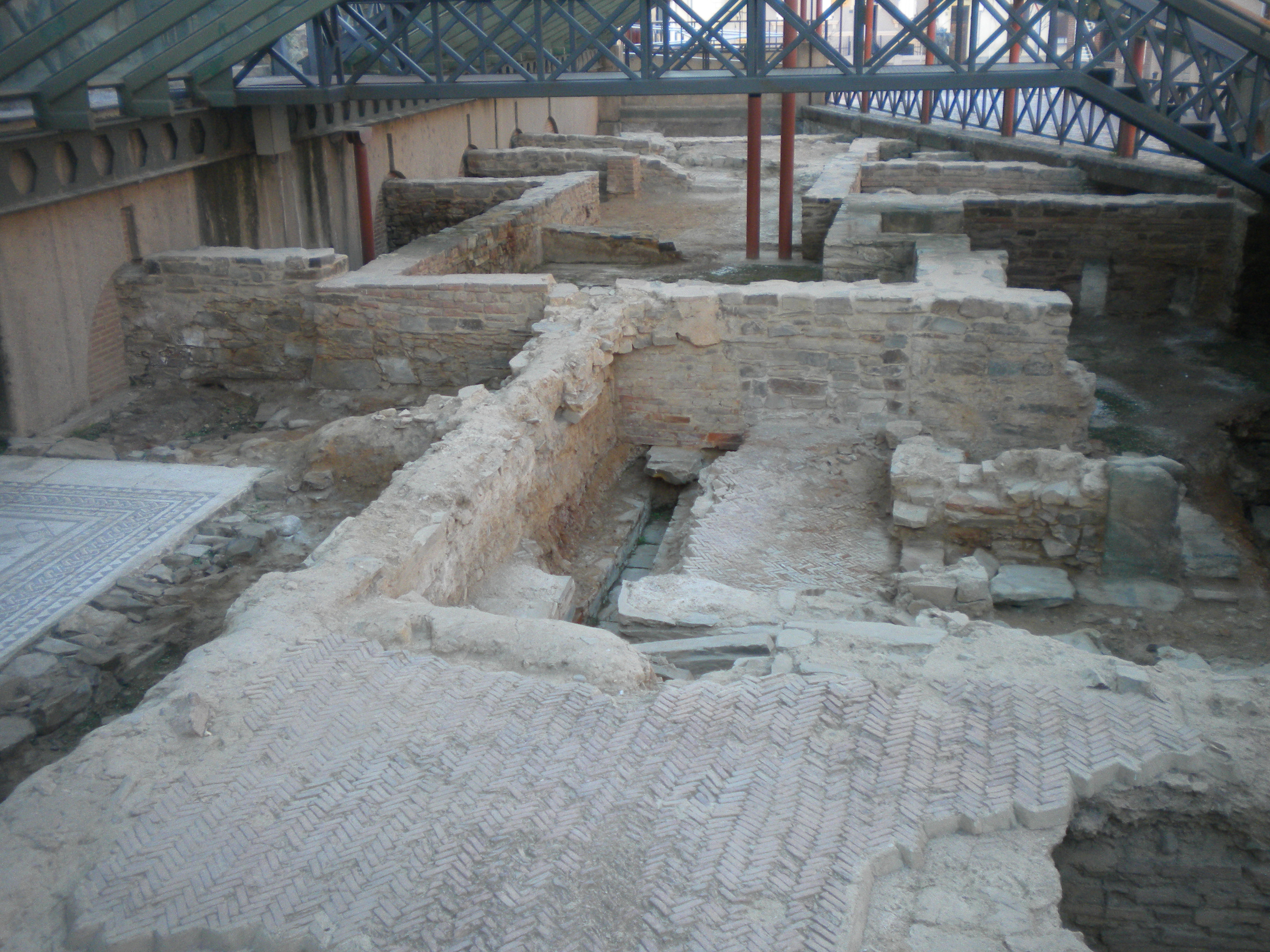 Domus del mosaico del oso y los pájaros (habitaciones)
