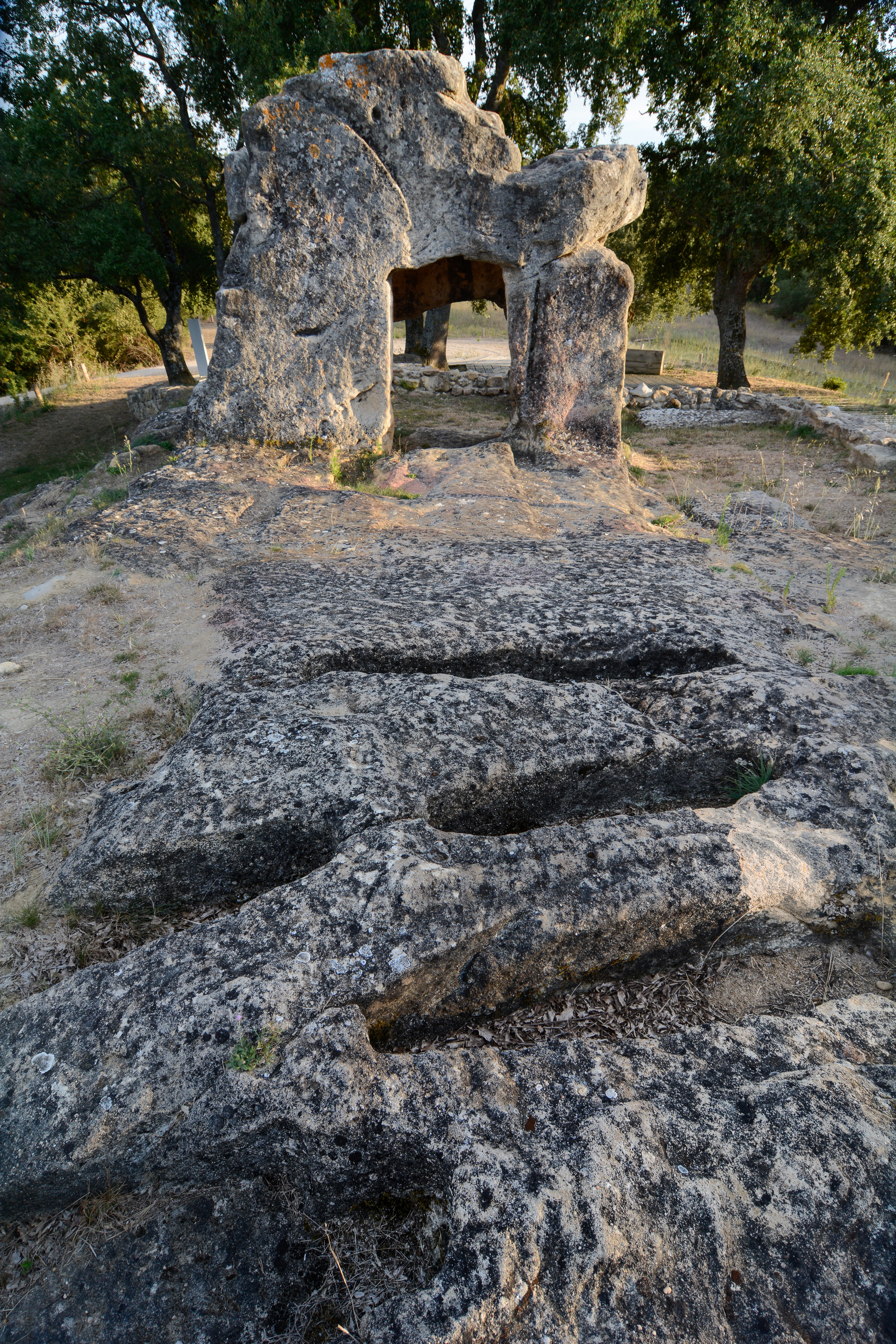 Necrópolis de Santa María de Tejuela