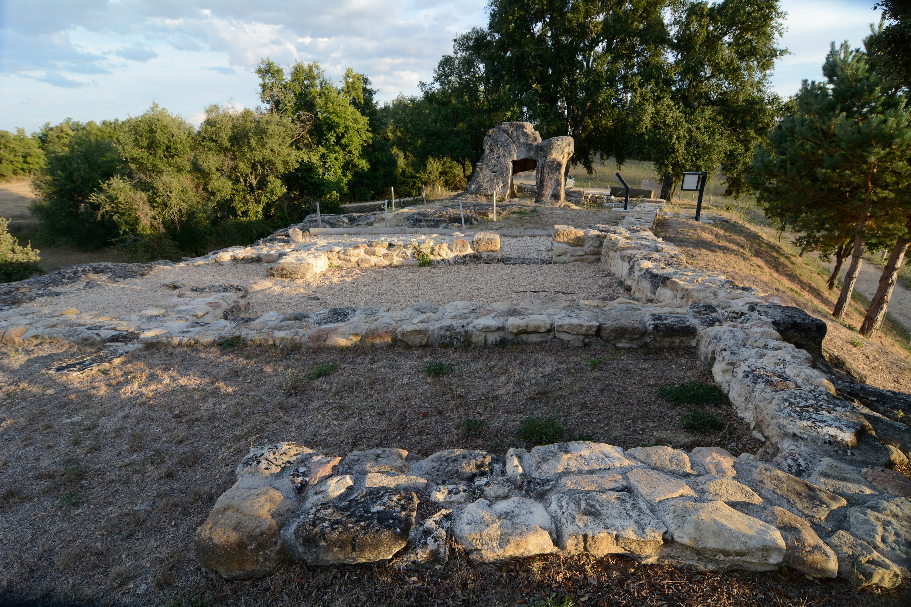 Necrópolis de Santa María de Tejuela 2
