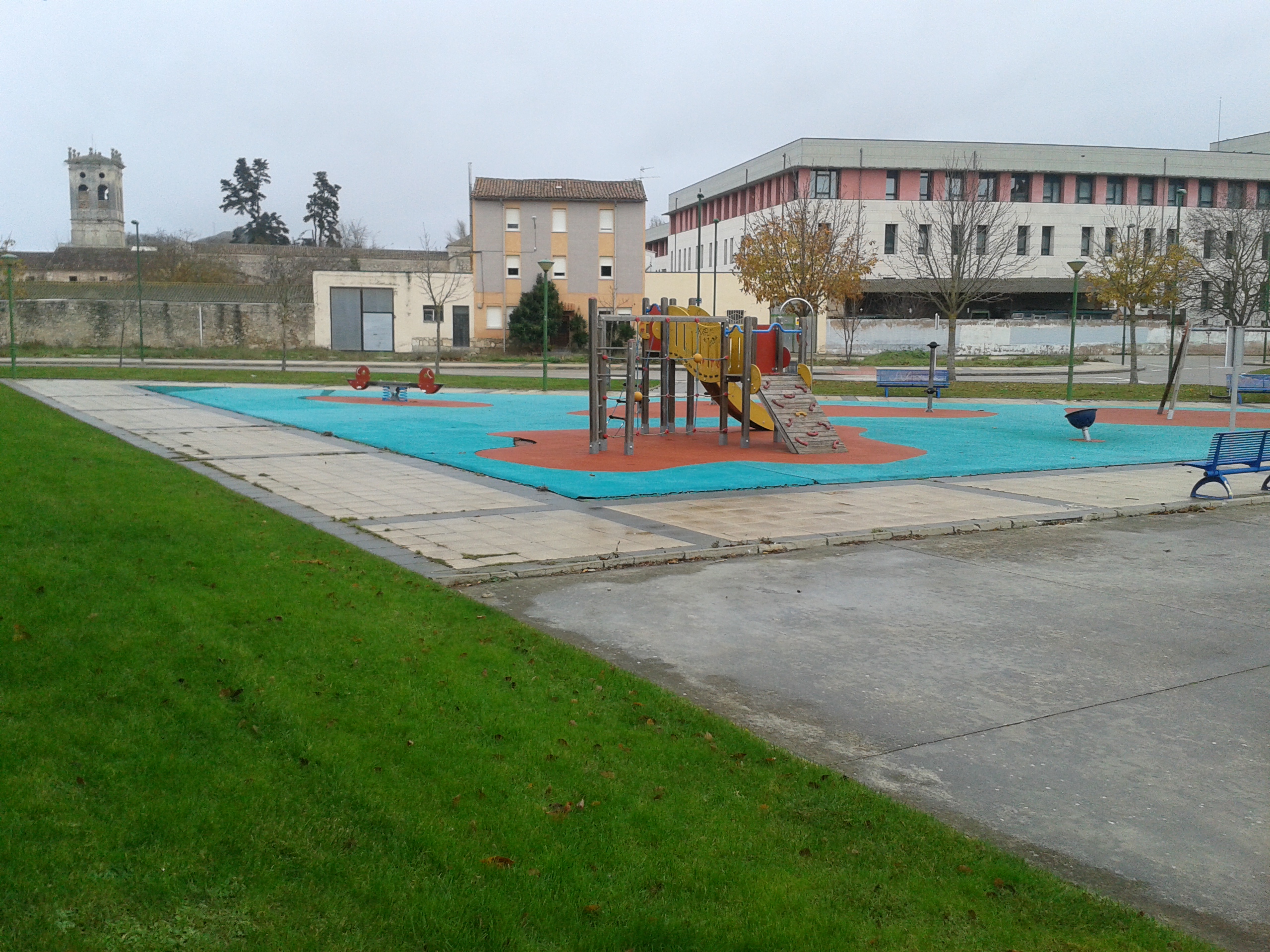 Parque infantil próximo a universidades