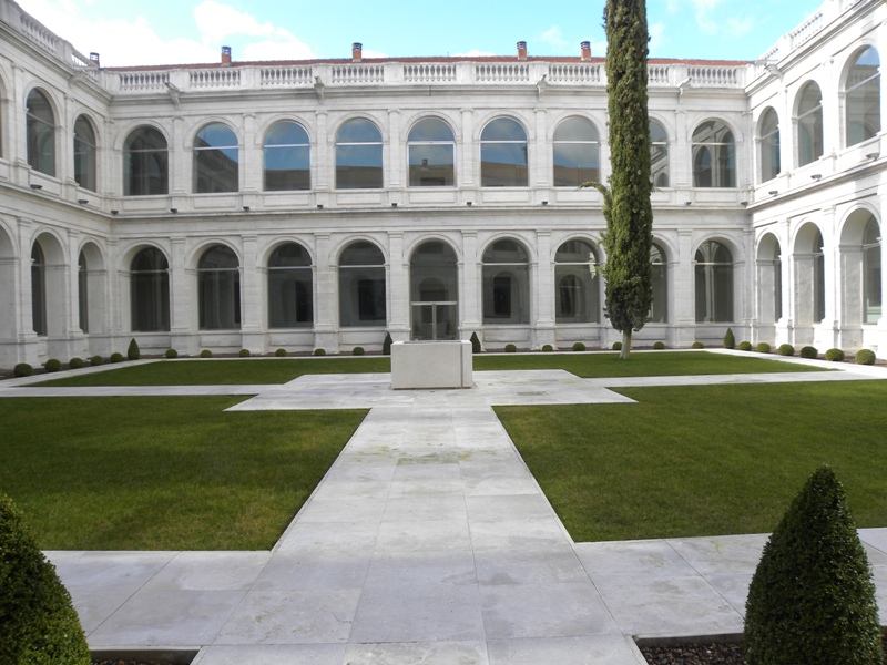 Patio del Convento de los Filipinos de Valladolid