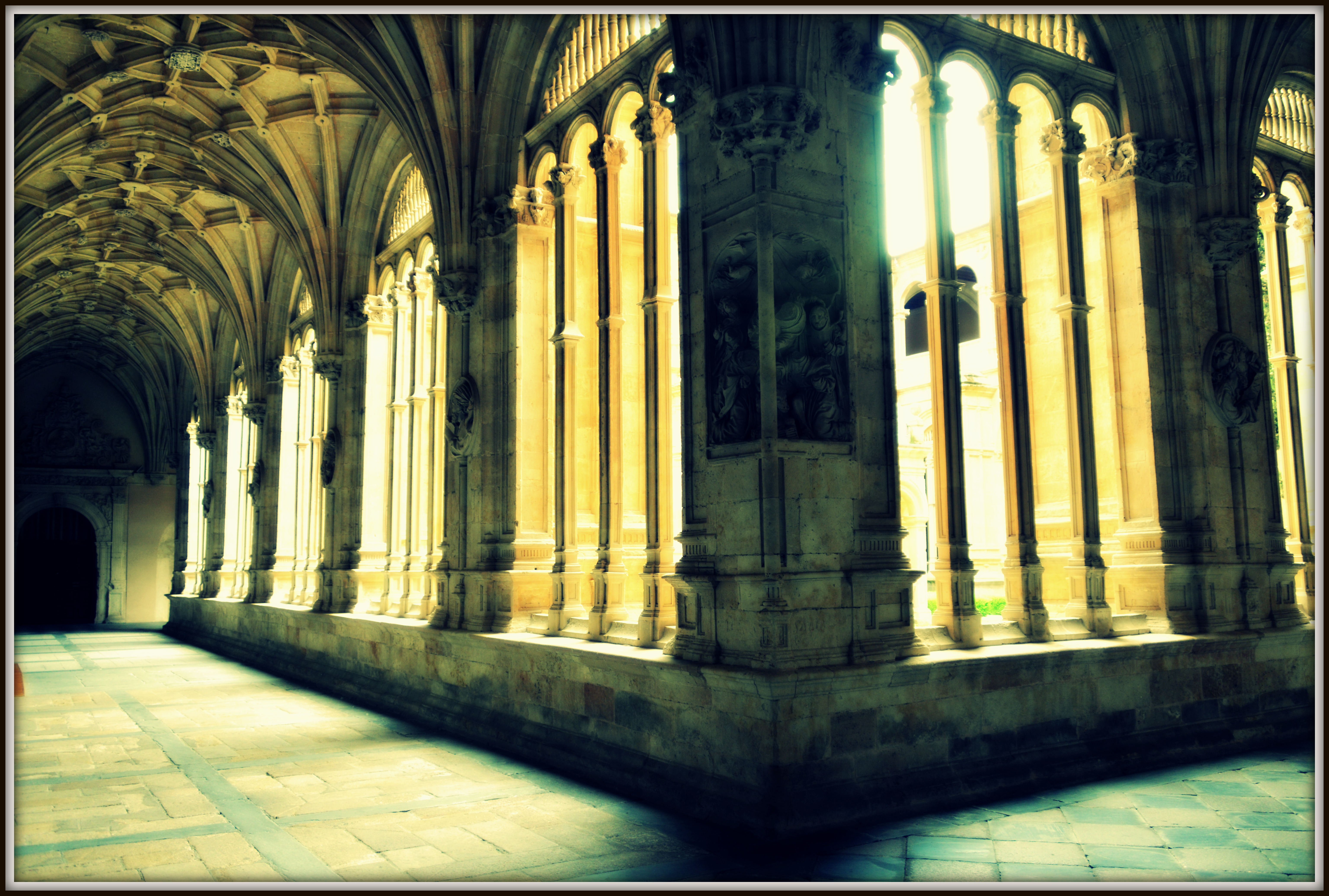 Salamanca_Claustro_Domunicos
