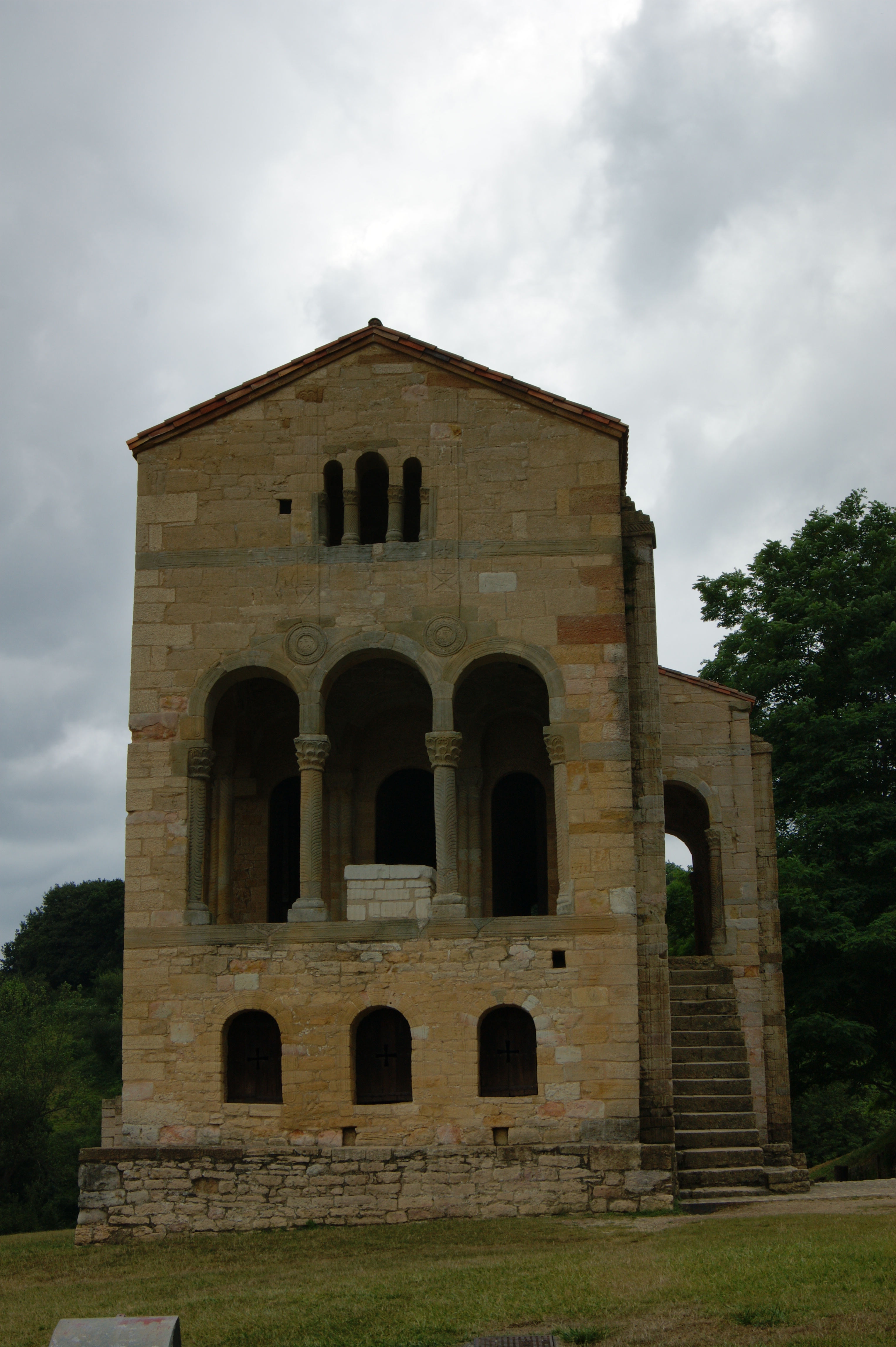 Santa María del Naranco
