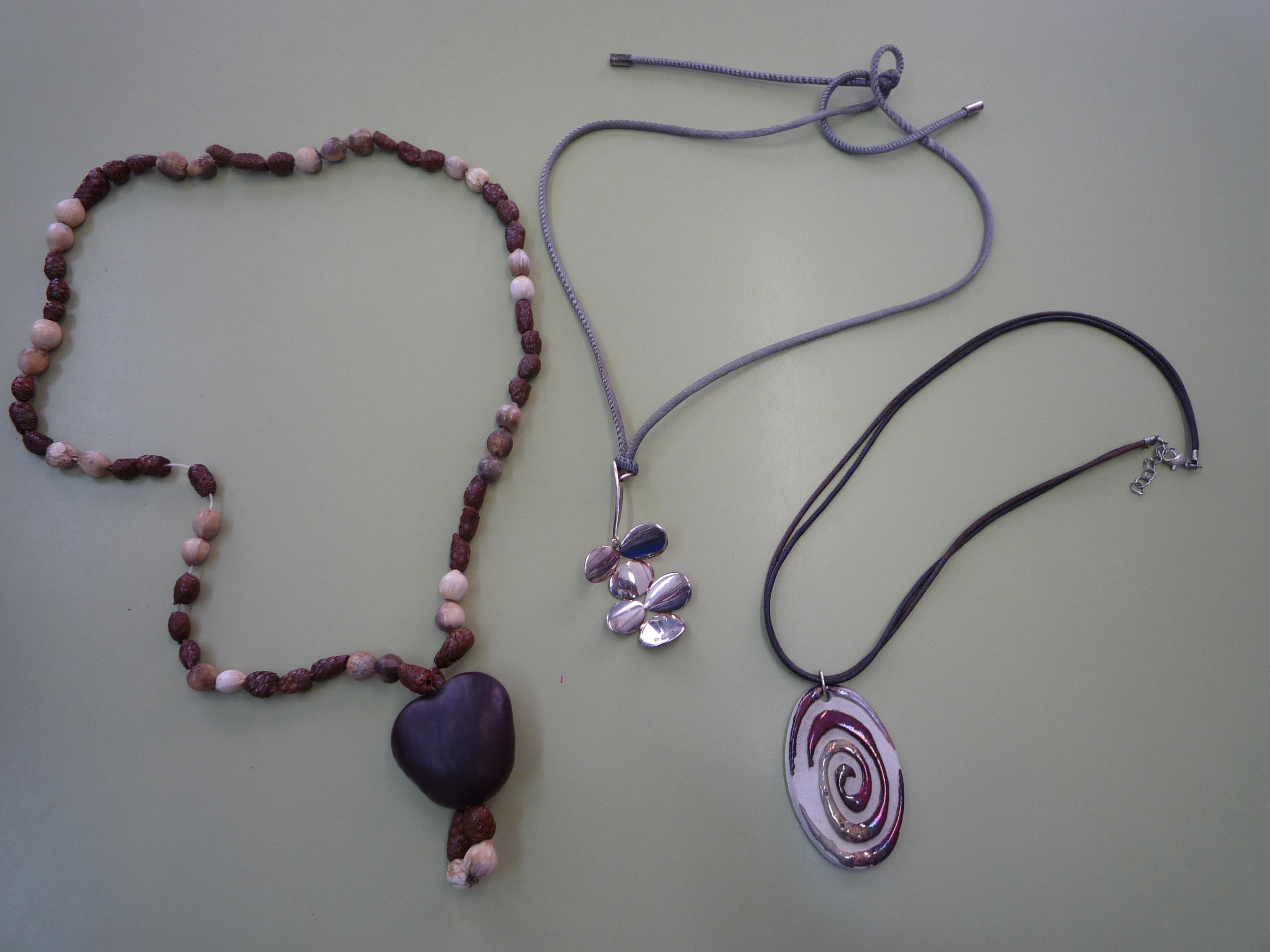 Collares