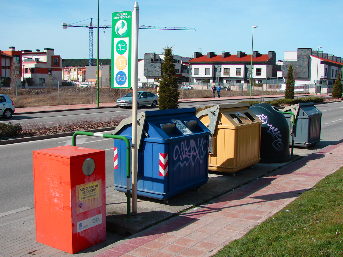 Contenedores de reciclaje