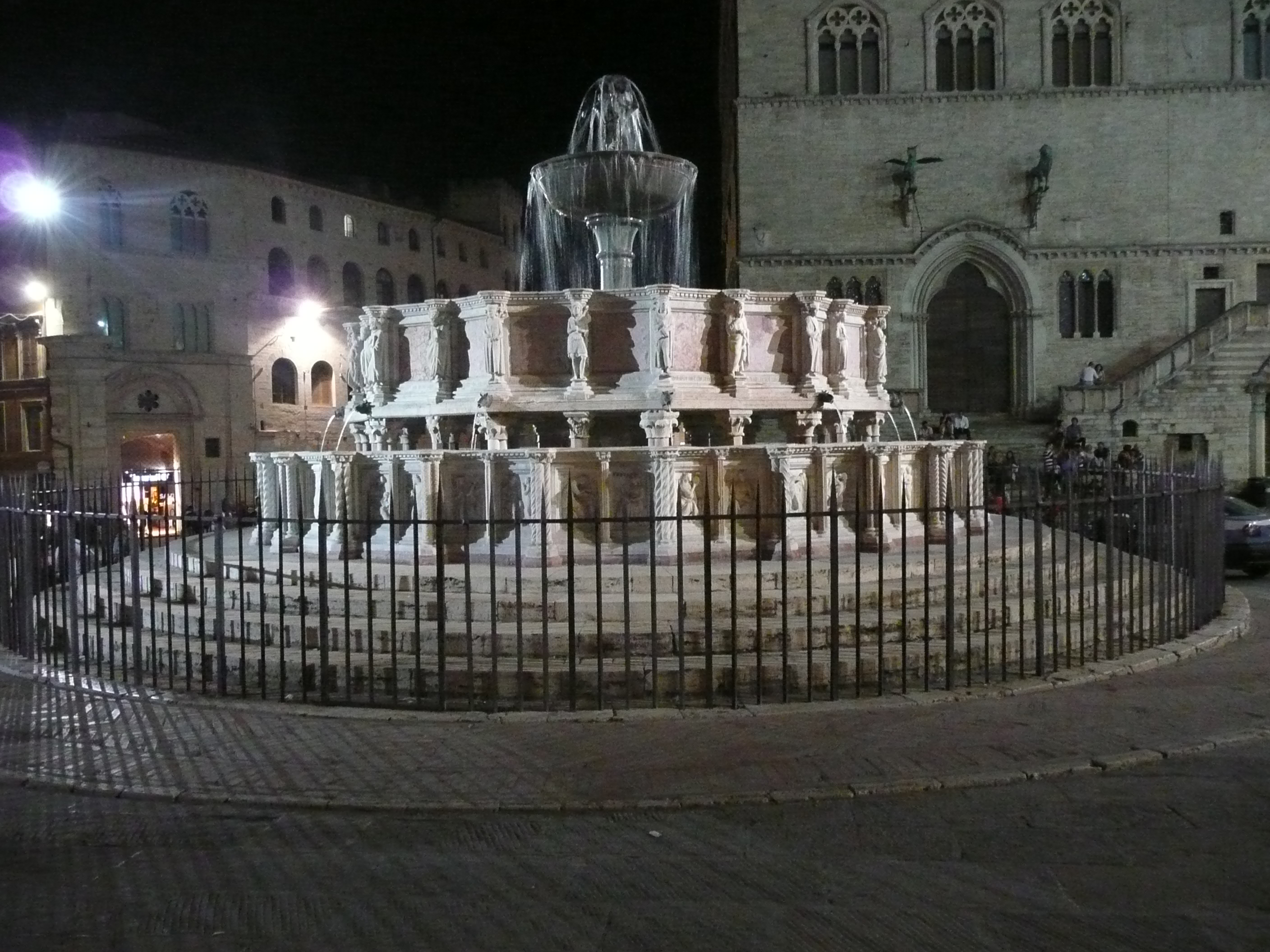 Fontana Maggiore de Perugia ( Italia )