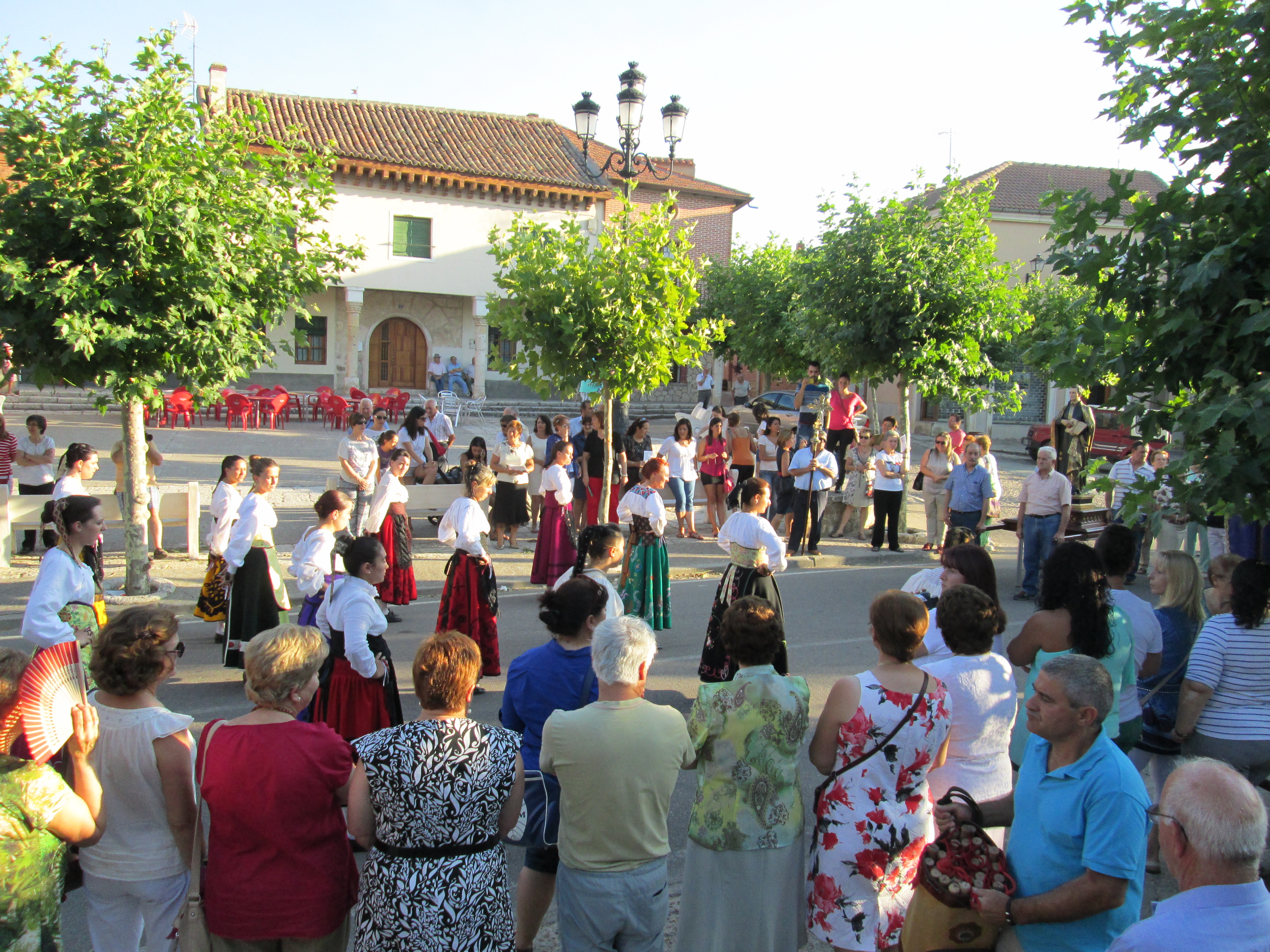 Homenaje al Padre Hoyos