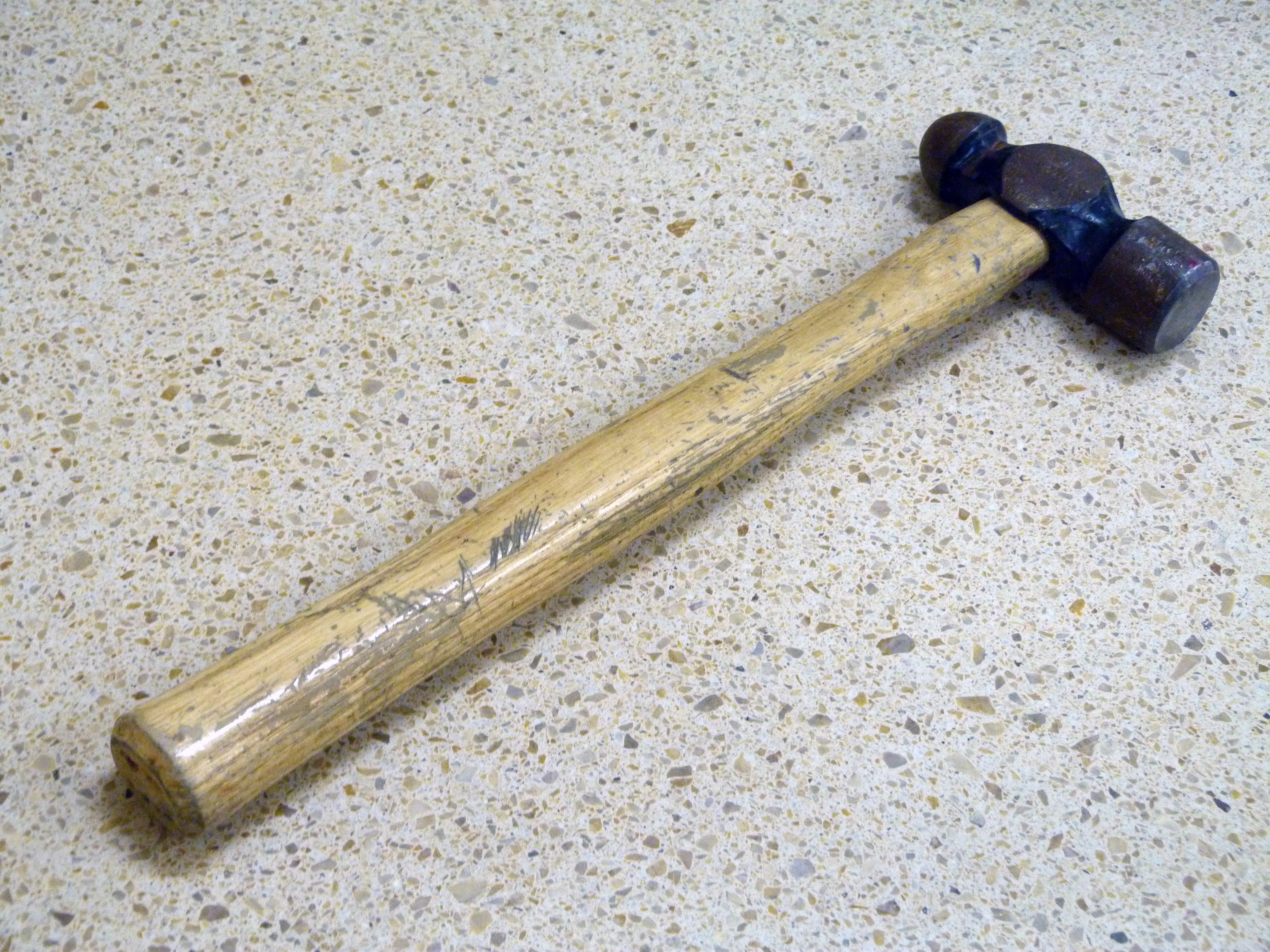 Martillo de bola