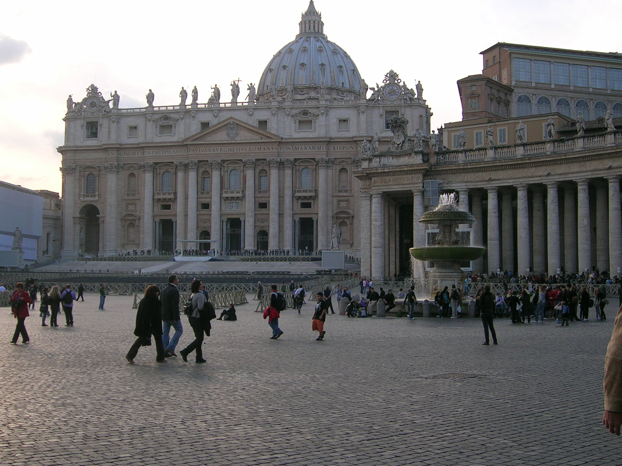 Plaza y Basílica de San Pedro