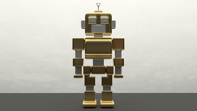 Robot de juguete de color dorado.