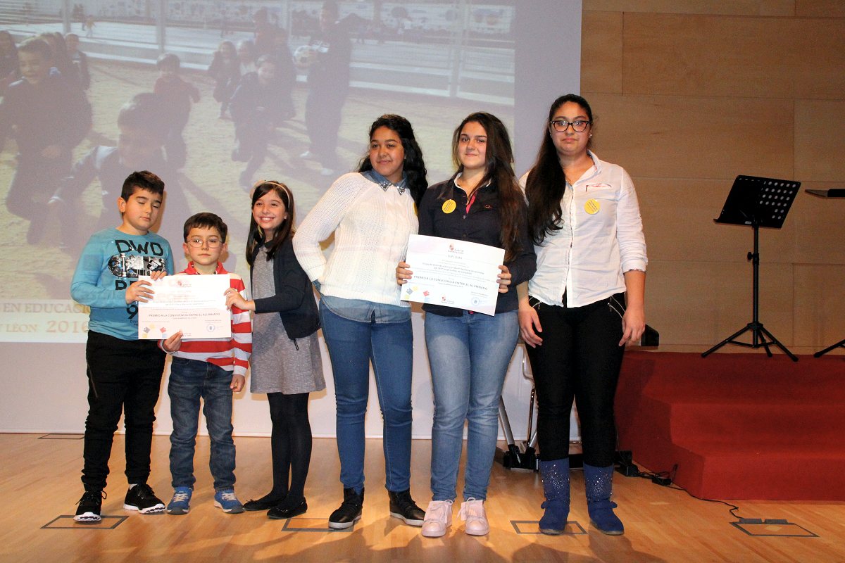 PREMIO A LA CONVIVENCIA. ALUMNOS DE 2º CICLO DE INFANTIL O PRIMARIA